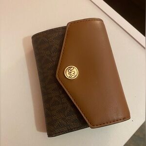 Michael Kors Medium Flap Bifold Wallet Brown